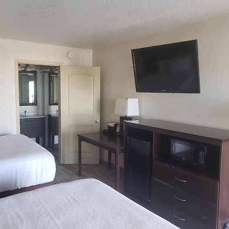 Grand Texan Hotel And Convention Center Midland Eksteriør billede