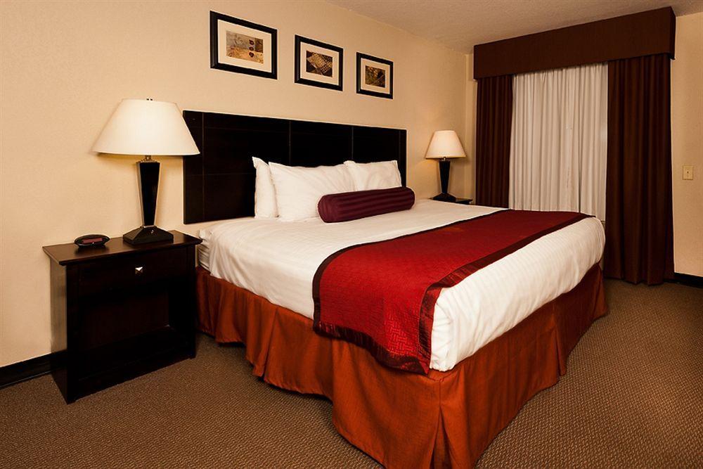 Grand Texan Hotel And Convention Center Midland Eksteriør billede