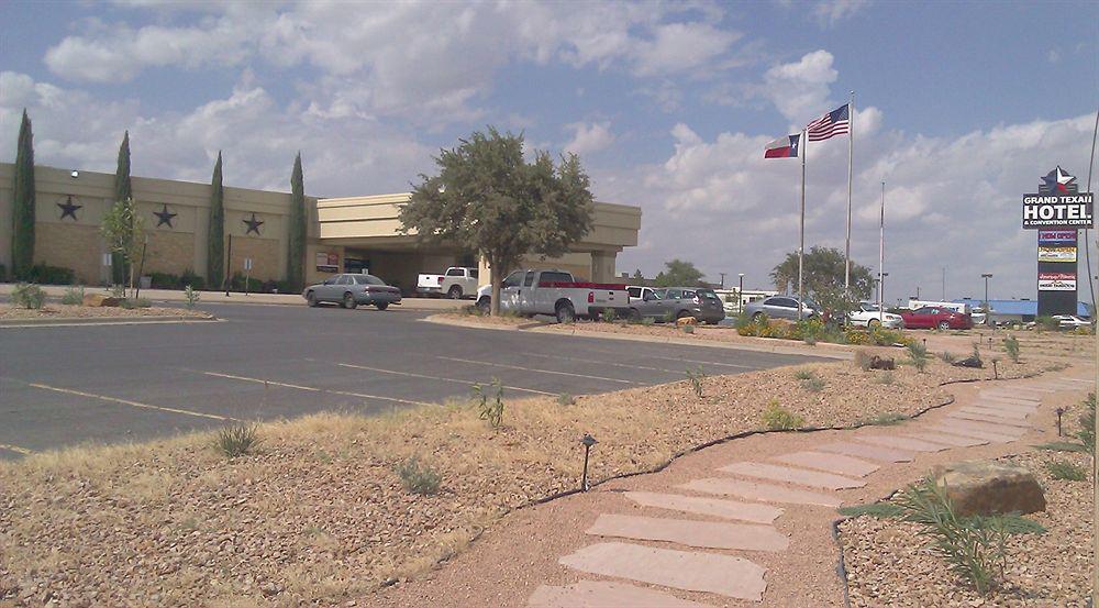 Grand Texan Hotel And Convention Center Midland Eksteriør billede