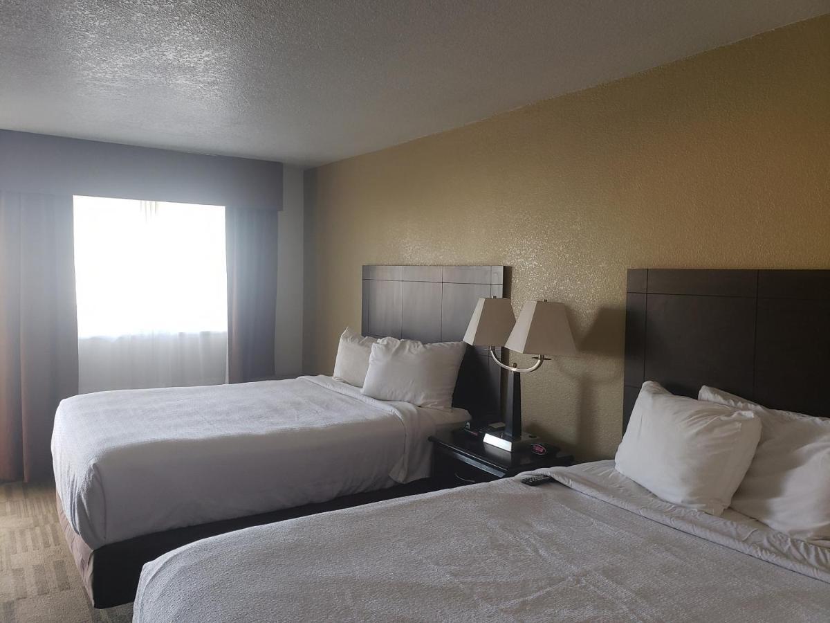 Grand Texan Hotel And Convention Center Midland Eksteriør billede